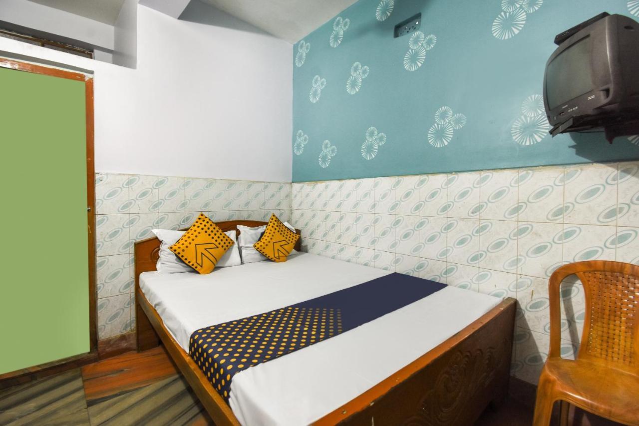 Spot On 70605 Taj Guest House Колката Екстериор снимка