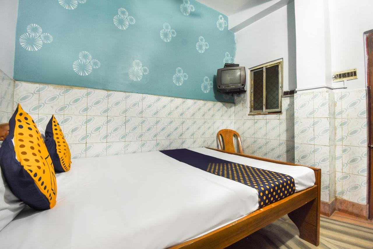 Spot On 70605 Taj Guest House Колката Екстериор снимка